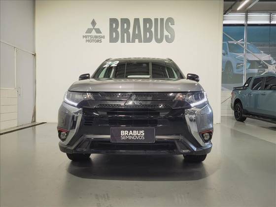 MITSUBISHI OUTLANDER 3.0 MIVEC V6 GASOLINA HPE-S BLACK EDITION AWD AUTOMÁTICO